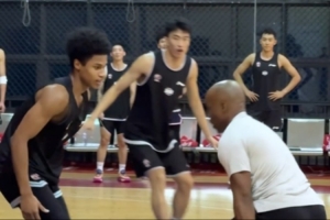 球员：教练我想打球🙋！  👨🏾‍🦲主教练：我也想！🤓