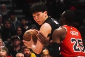 目光坚毅！对抗有力！开拓者官方晒杨瀚森背打慢动作技术细节🔥