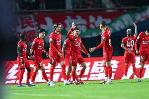 ‌豫媒：河南开通6列足协杯“球迷专列”从郑州、洛阳多地始发