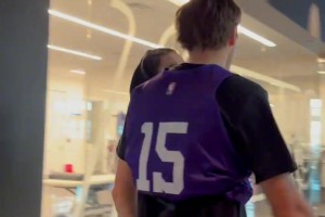 湖人球员们一场比赛最多都得过多少分？东契奇和小里都拿过73！