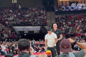 隔行如隔山！苏炳添罚球罚出离谱三不沾，把易建联给整笑了！