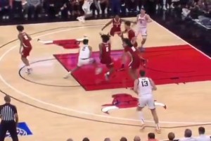 一看就是亲生的！神射手佩贾儿子16中11射下26分集锦