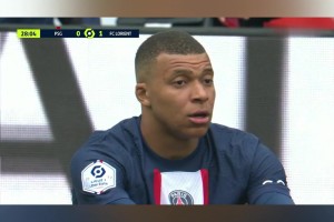 😂神级变脸！姆总不讲武德偷袭门将破门！对手都懵了！