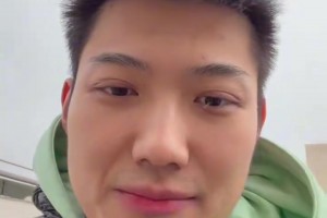 帕金斯：湖人根本不是一个团队，他们每个人各忙各的打卡上班！